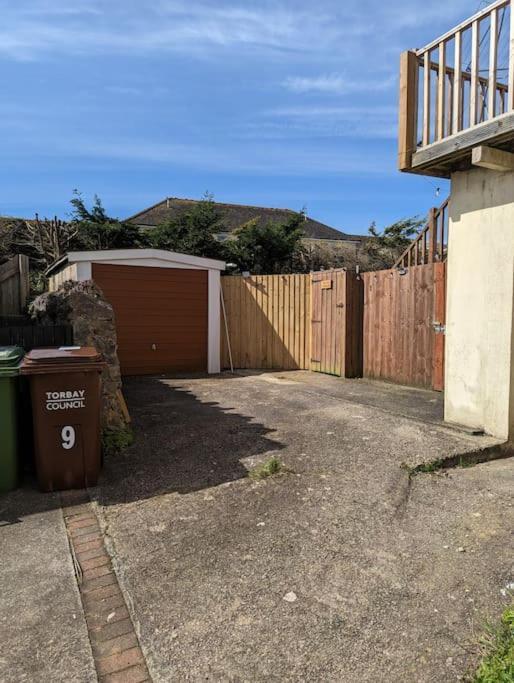 Spacious First Floor Family Flat, Sea View Torquay Dış mekan fotoğraf