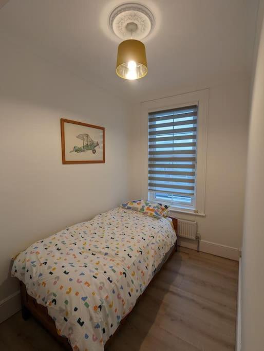 Spacious First Floor Family Flat, Sea View Torquay Dış mekan fotoğraf